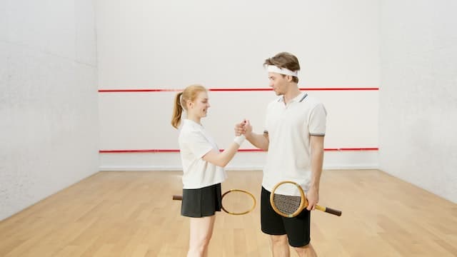 Le monde du squash: ses avantages pour tous les âges et comment en profiter